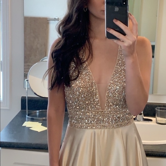 Prom Dress - Picture 2 of 7